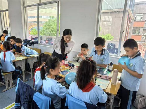 教学比拼展风采，以赛促练砺精兵
