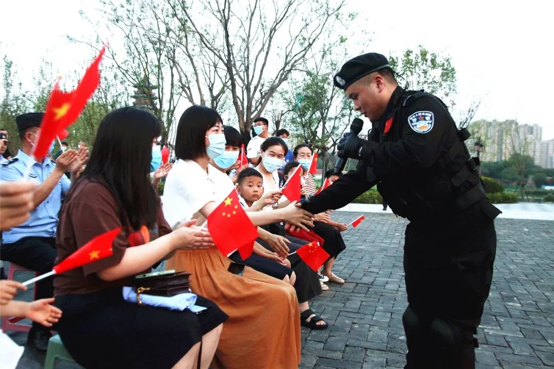 牡丹公安举行庆祝中国共产党建党101周年文艺汇演