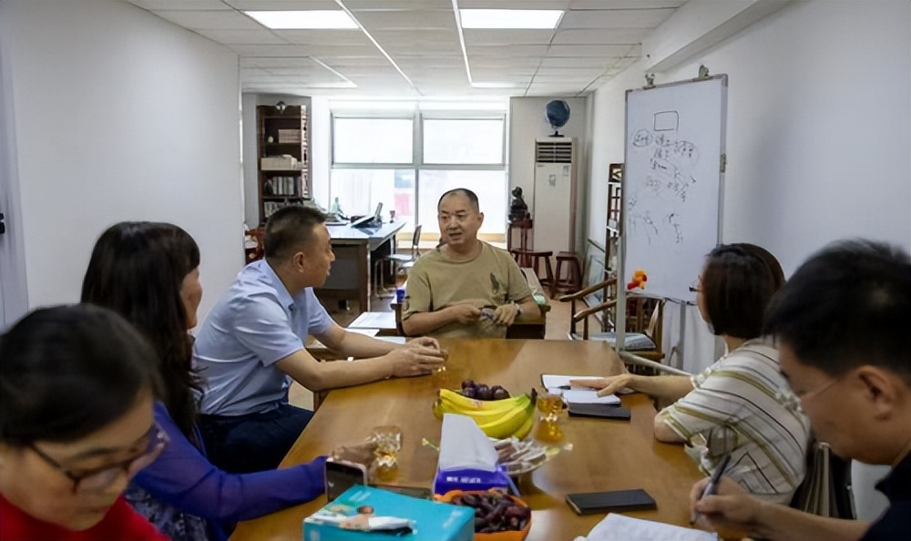 潍坊市文旅集团领导到山东艺产宝文化产业集团调研艺盘书画平台