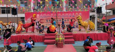 南宁市西乡塘龙华学校开展多姿多彩的三月三文化活动