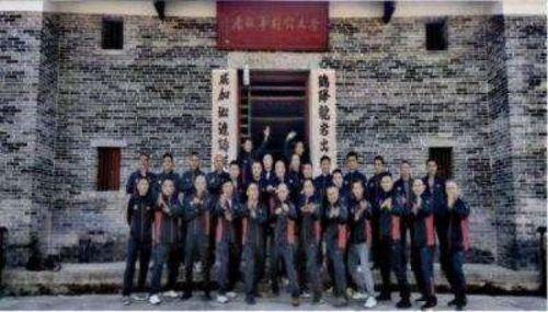 2023年度最受赞誉的易经风水名家报道中国当代国医大师——林的仕(图112)
